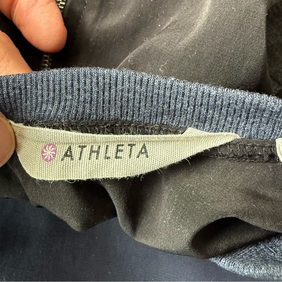 Athleta Mixed Sleeveless Shirt Womens XS Blue Black Lyocell blend - Picture 6 of 11